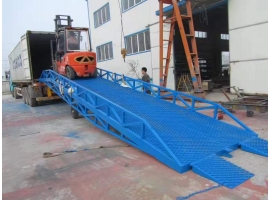 怎么選擇合適的移動式登車橋？